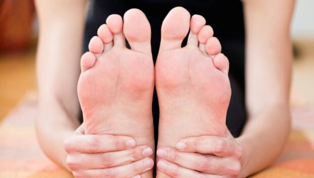 stretching for feet pain