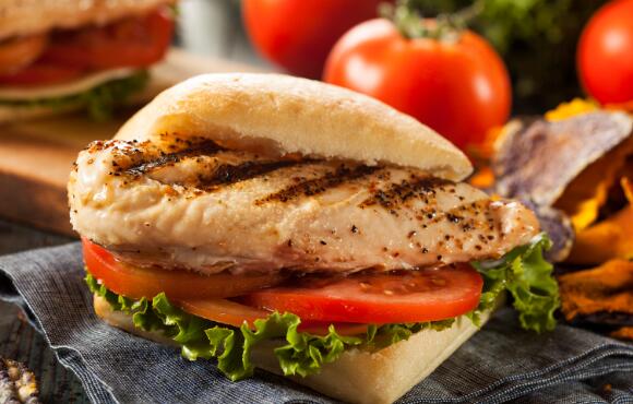 10 Healthy Fast-Food Meals Nutritionists Love