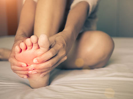 4 Ways to Relieve Burning Feet | ACTIVE