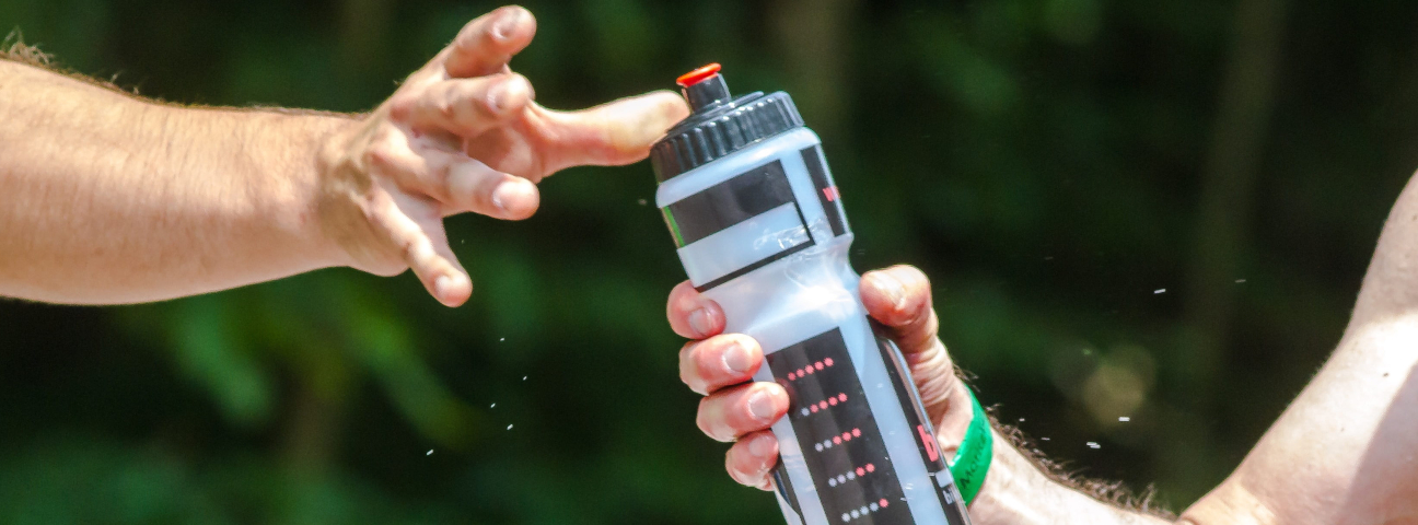 How to Stay Hydrated While Cycling