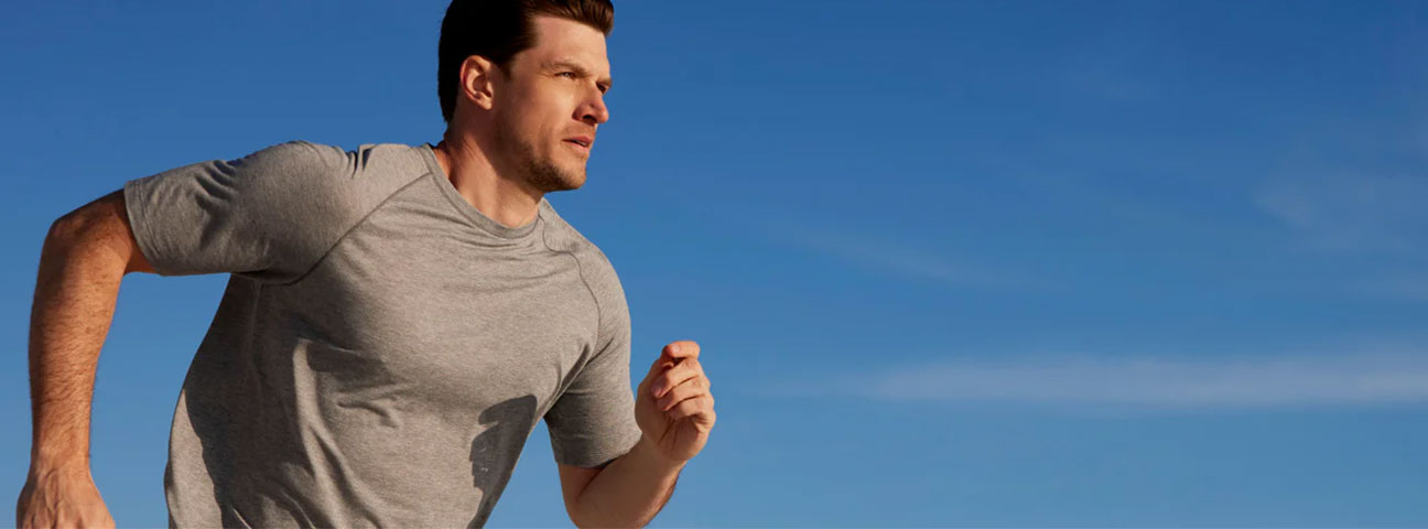 4 Tasc Performance Pieces Built for Runners, Golfers, and Everyday Athletes