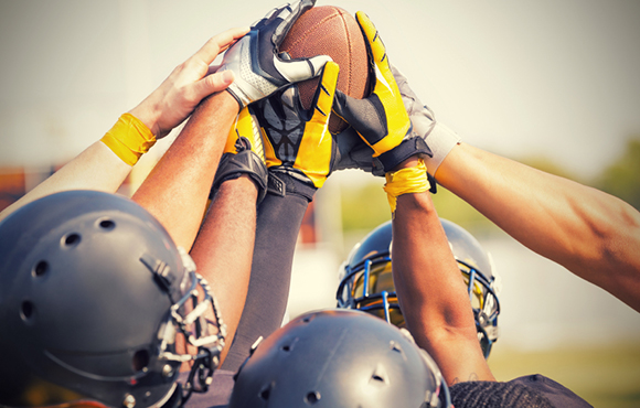 What to Expect at a Youth Football Camp