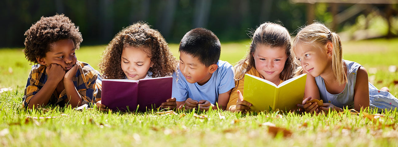 How to Create a Summer Reading Challenge for Kids