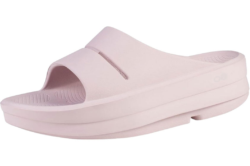 Oofos Slides