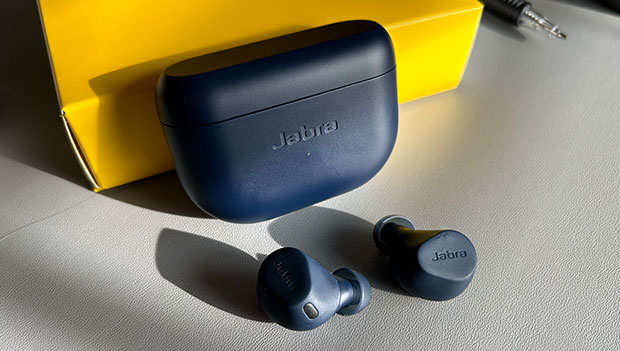 Jabra Elite 8 ACTIVE earbuds